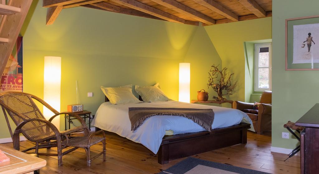 Les Petites Vosges Bed & Breakfast Bagnères-de-Bigorre Стая снимка