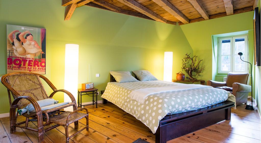 Les Petites Vosges Bed & Breakfast Bagnères-de-Bigorre Стая снимка